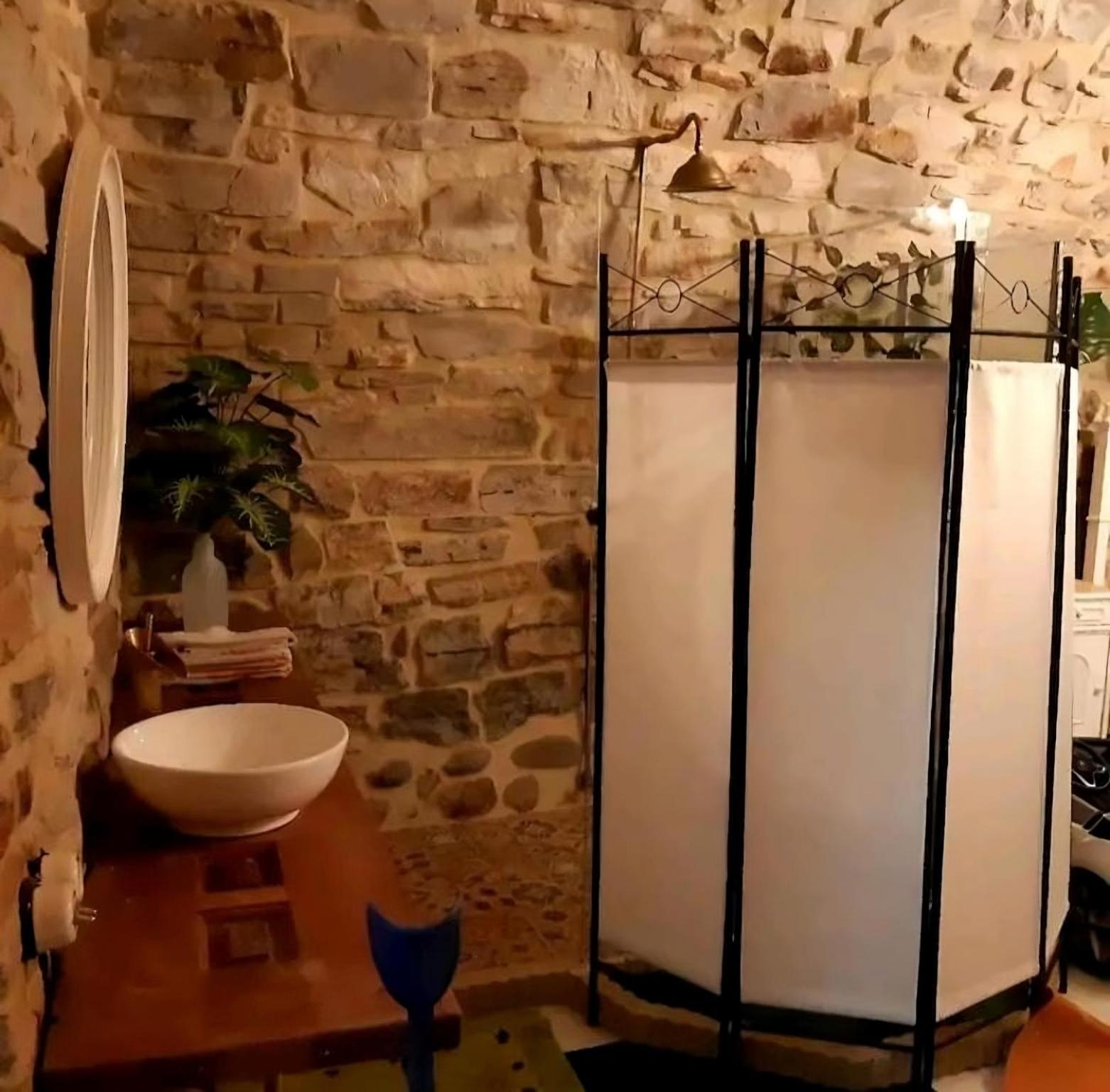Soggiorno In Una Cantina Antica Del'500, Struttura Privata, Non Albergo Colombaro  Екстериор снимка